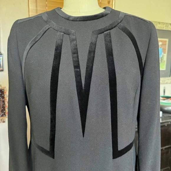 Vintage black crepe Louis Feraud long sleeve dress US 10/12 - Picture 2 of 13